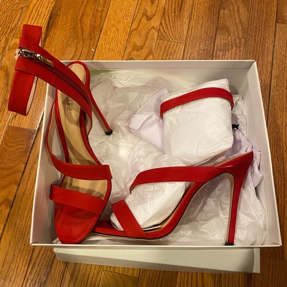 BRAND NEW! Sandals run half a size large. - Picture 2 of 2